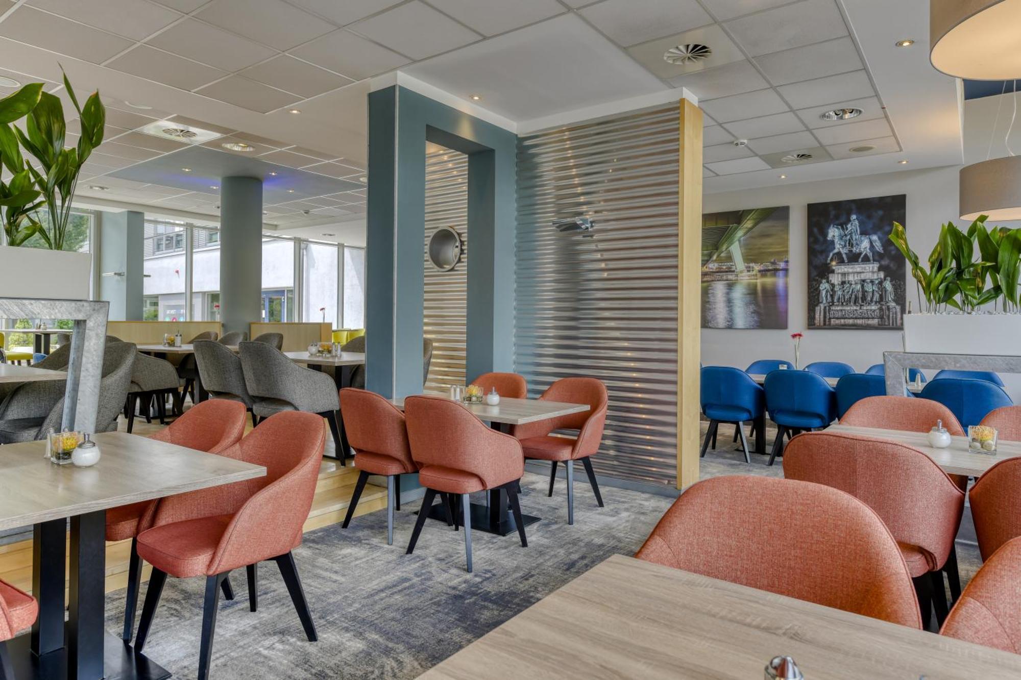 Novotel Koeln City Экстерьер фото