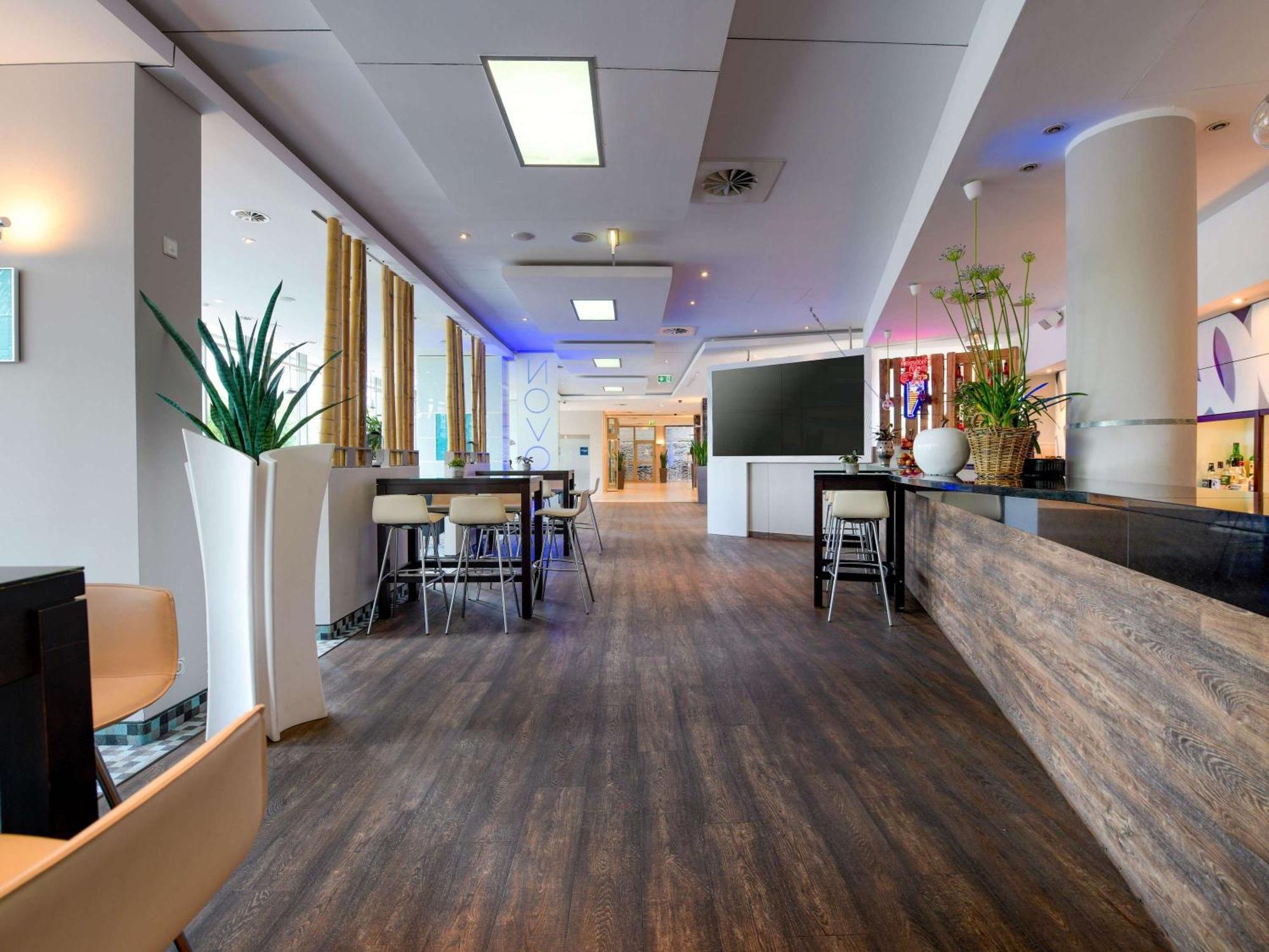 Novotel Koeln City Экстерьер фото